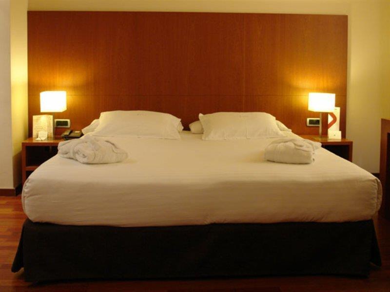Acevi Villarroel Hotell Barcelona