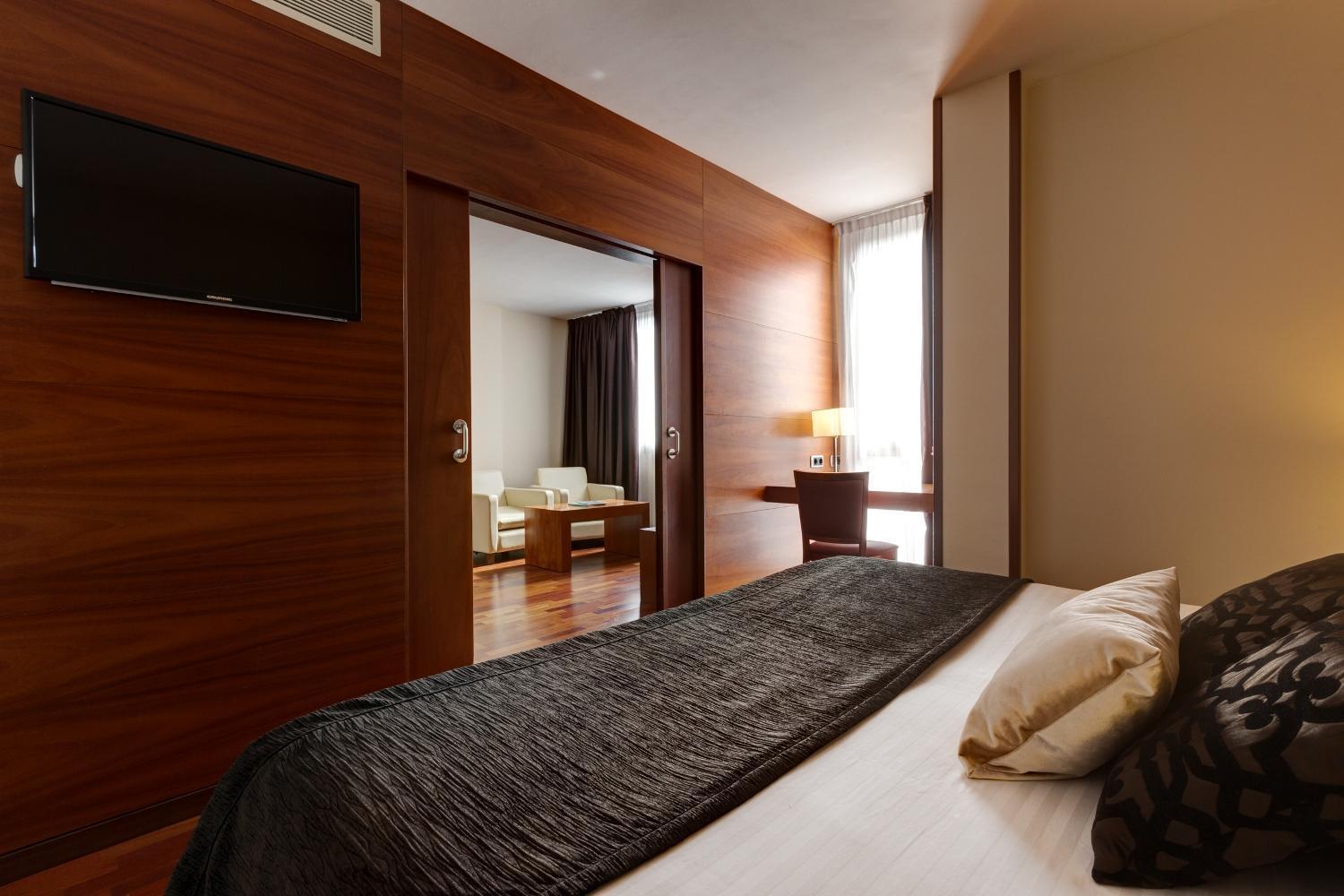 Acevi Villarroel 4* Barcellona