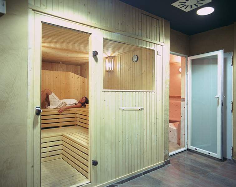 Acevi Villarroel 4* Barcellona